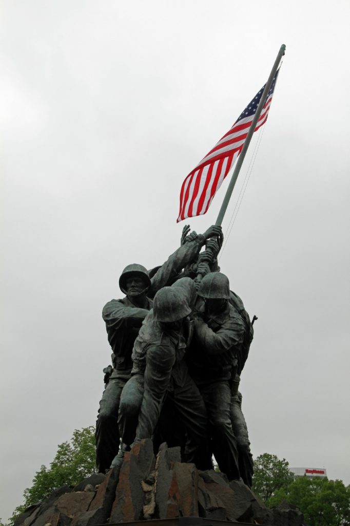 war-WWII-memorial (853x1280)